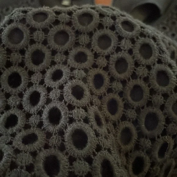 Talbots Crocheted Sleeveless Top - Picture 11 of 11